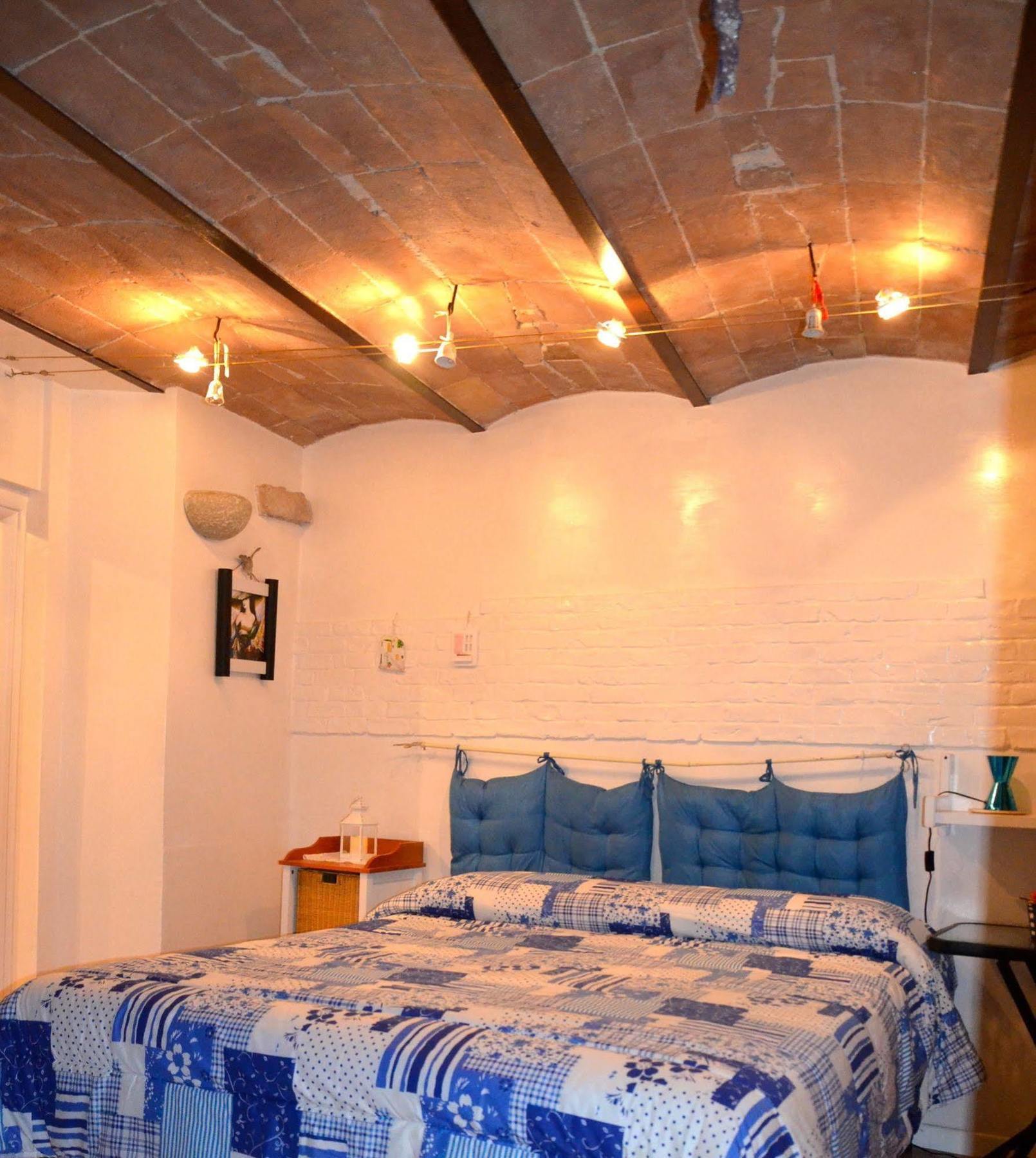 Bed and Breakfast Emily Stroncone Екстер'єр фото