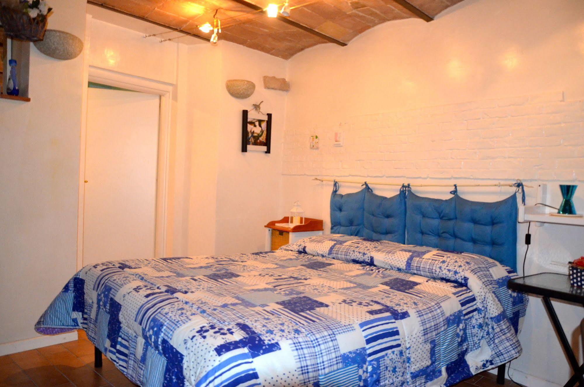 Bed and Breakfast Emily Stroncone Екстер'єр фото
